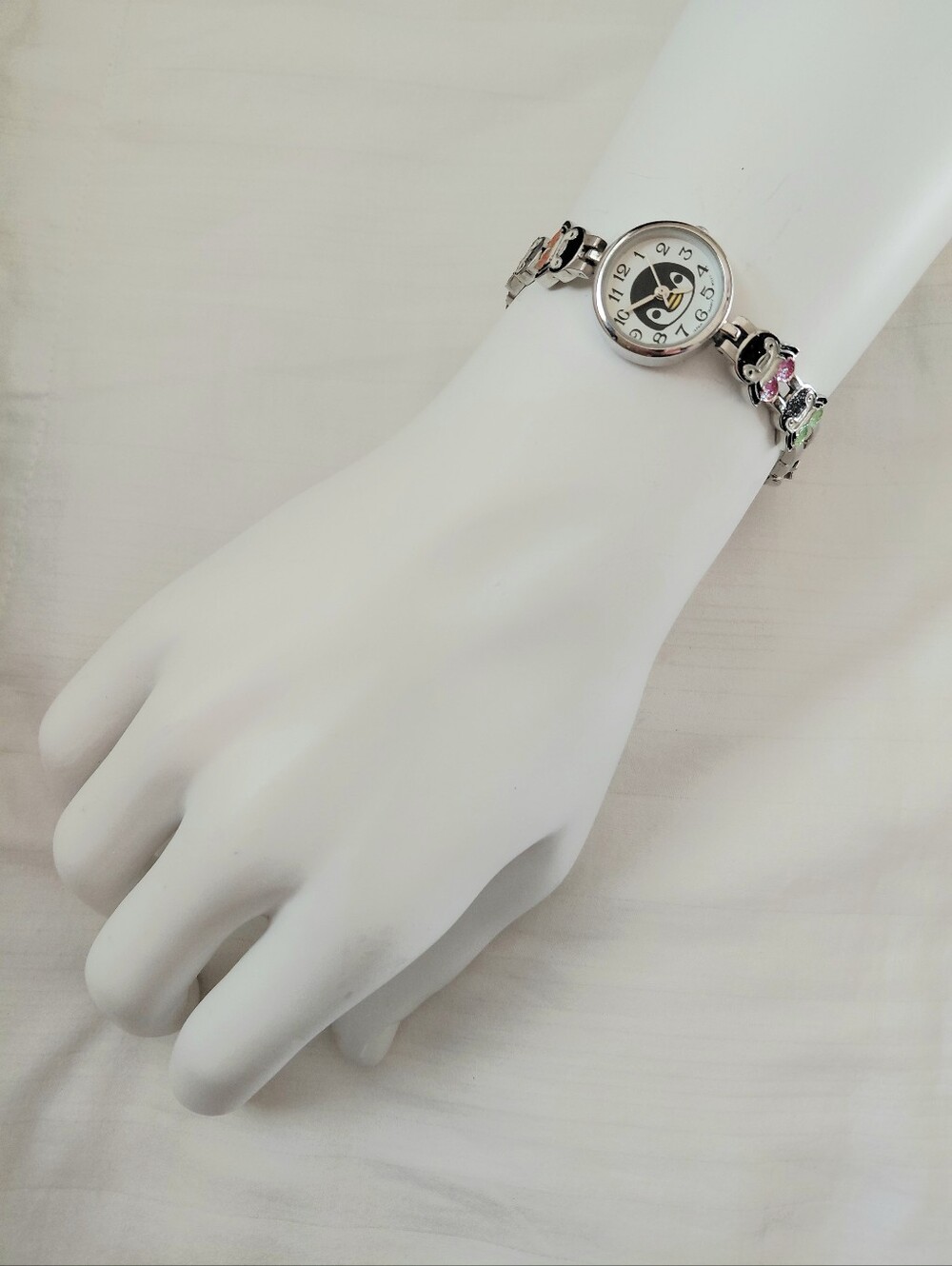New Geneva Silver Penguin Quartz Watch